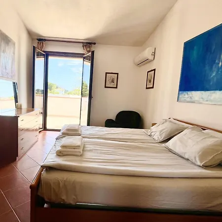 Villa Plemmirio Villa *